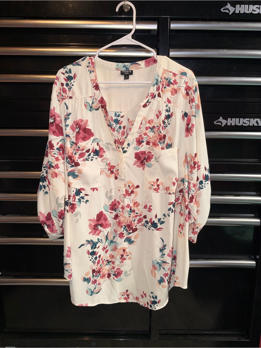 Torrid Cream Floral V-Neck Blouse